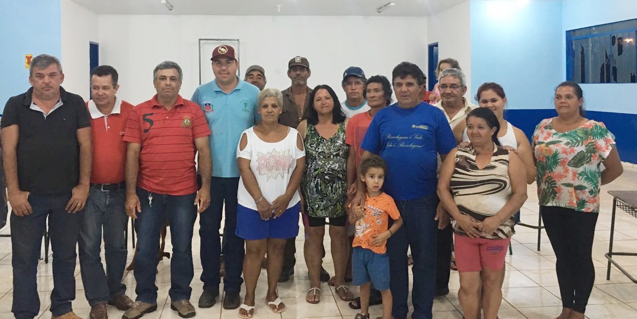 Vigilância Sanitária organizou encontro com acampados de um terreno da prefeitura